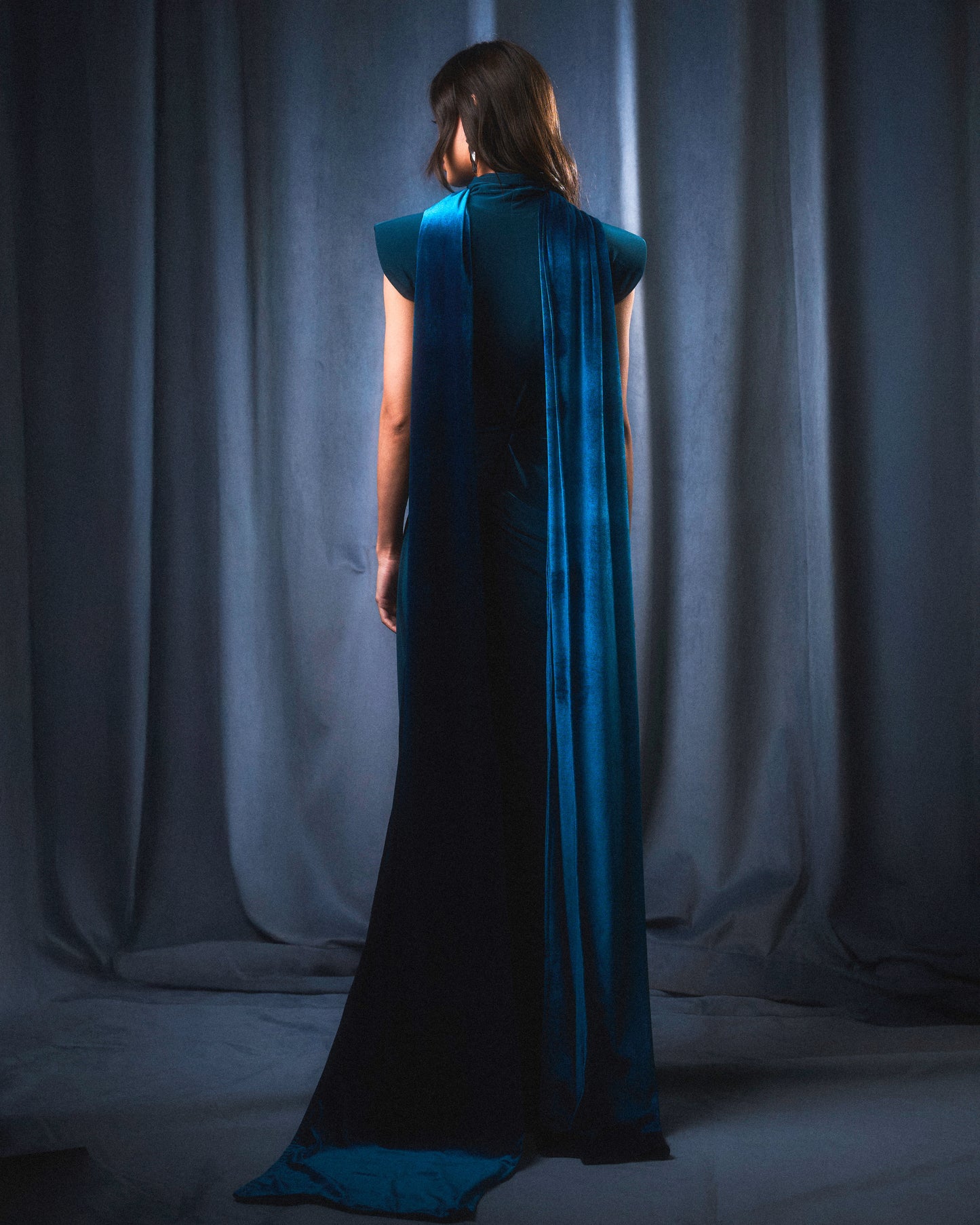 Hourglass blue ( Pre-order 3 Days )